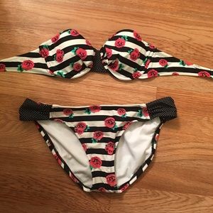 Xhilaration floral bikini